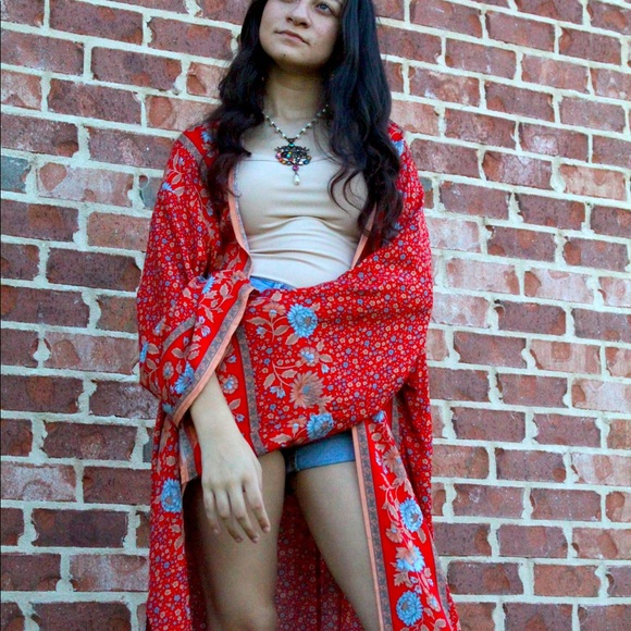 Red Multicolored Kimono Red Aztec Bohemian style kimono. Kimono only - Picture 2 of 15